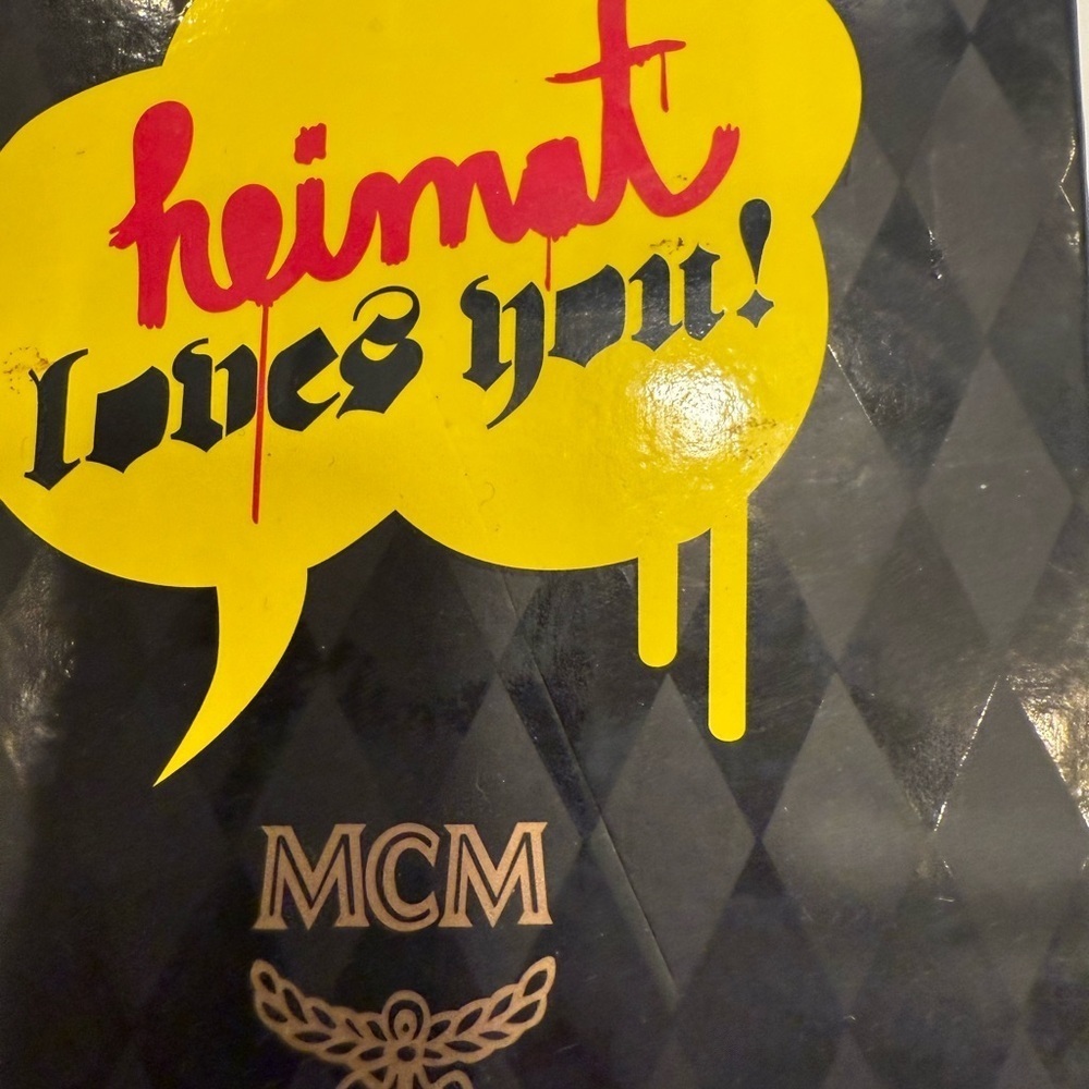 MCM Passport Holder NEW With Box Dust Bog & Original Docs Tan Bunny Logo - Picture 9 of 14